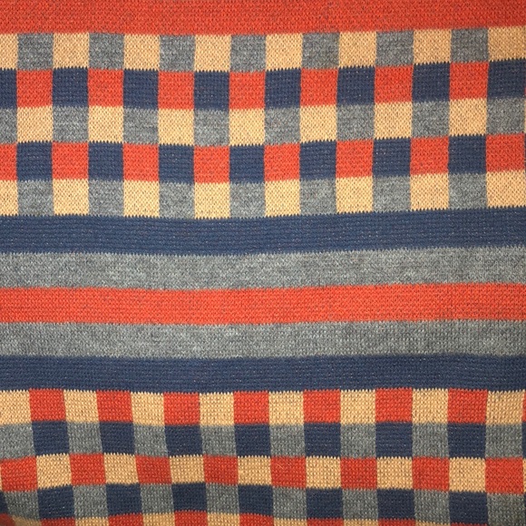 Quicksilver Poncho - Picture 3 of 3